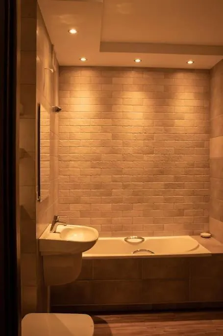 Rodzinne Mieszkanie 2-Pokojowe 50M2 Z Bezplatnym Prywatnym Parkingiem I Balkonem Gdansk Apartment